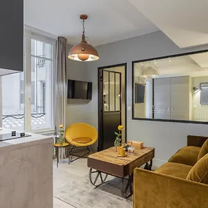 https://fabulous-grey.fr-paris.fr