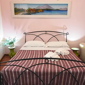Apartament Sunrise, Neapol