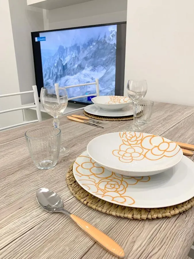 Nea Apartments Naples Italy